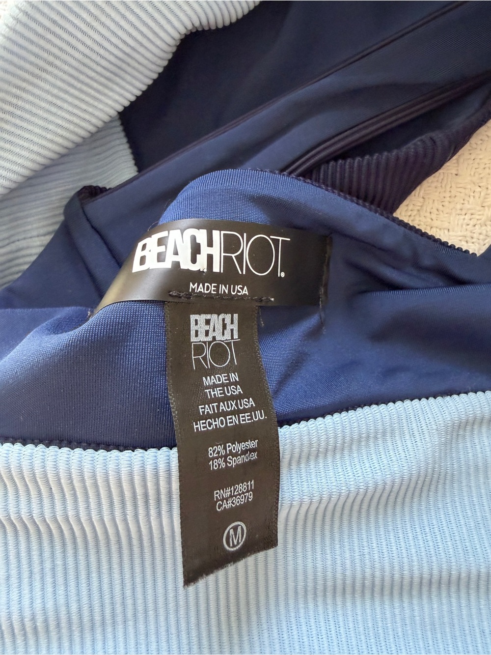 Beach Riot Kaida Colorblock Bikini Top Blue Medium - Picture 6 of 7